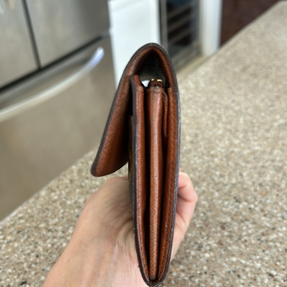 Louis Vuitton vintage Sarah wallet - Picture 4 of 14